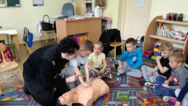 Strażnicy szkolni zakończyli rok szkolny, ale wakacji nie mają...