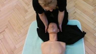 "Pierwsza pomoc przedmedyczna" - zajęcia praktyczne w SP 16