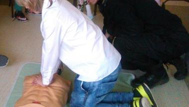 "Pierwsza Pomoc" - zajęcia praktyczne w SP 7