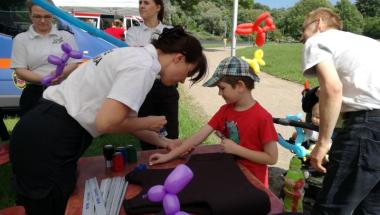 Balonowe atrakcje od szczecińskich strażniczek miejskich