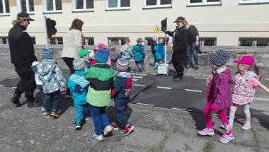 Bezpieczna droga dla najmłodszych!