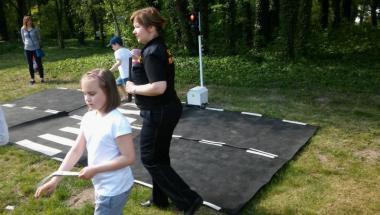 Bezpieczne przejście dla pieszych - Festyn Parafialny