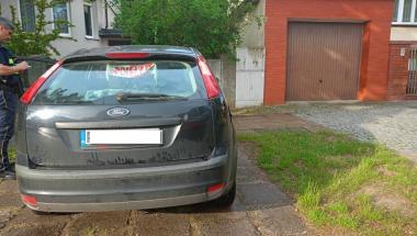 Strażnicy miejscy ujęli kierującego na "podwójnym gazie"