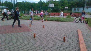 Rowerowy tor przeszkód - festyn SP 69