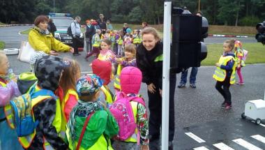 Festyn „Pierwszy dzwonek - bezpieczna droga do szkoły”