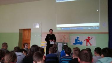 BEZPIECZNIE W CZASIE FERII