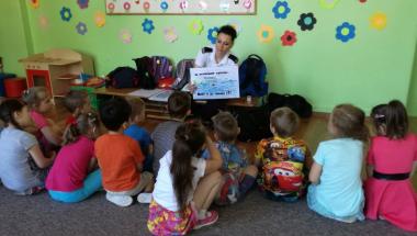 Jak spędzić bezpiecznie wakacje nad wodą.