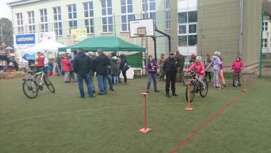 Rowerowy tor przeszkód dla najmłodszych i nie tylko!