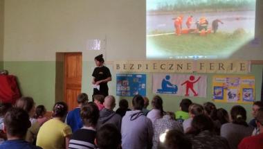 Strażnicy szkolni zakończyli rok szkolny, ale wakacji nie mają...