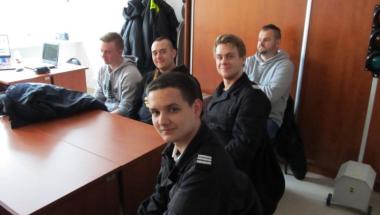 Odwiedziny uczniów LO VII w Straży Miejskiej