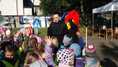 Strażnik Gryfuś uczy najmłodszych "ABC ruchu drogowego"