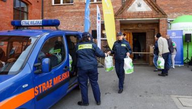 Wielkanocna pomoc dla ubogich i bezdomnych